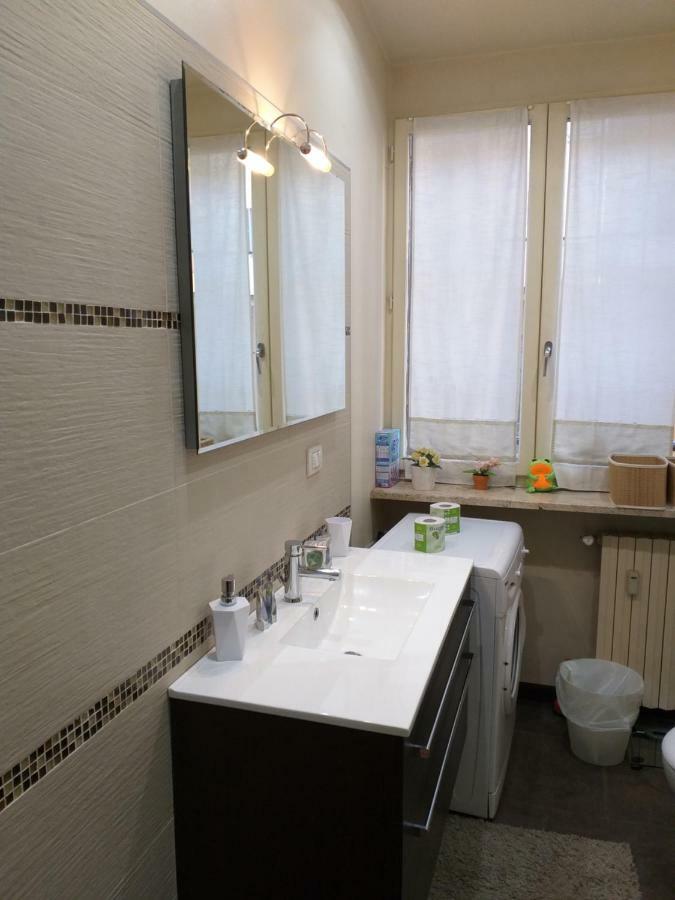 Magenta Gold - Centrale Ed Ideale Per Gruppi E Famiglie Apartment ตูริน ภายนอก รูปภาพ